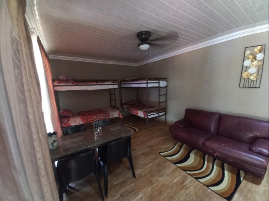 4 Bedroom Property for Sale in Lindequesdrif North West